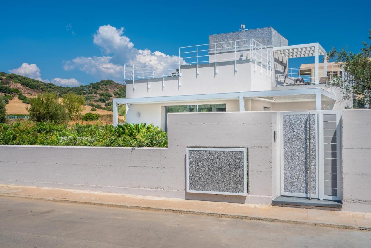 Villa Kosmos - Piscina E Giardino - Villasimius Bagian luar foto